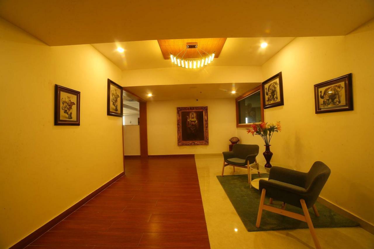 Bay View Hotel Vizag Visakhapatnam Exterior foto